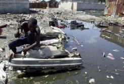 voir_le_zoom : Un bidonville à la Cité du Soleil à Haïti