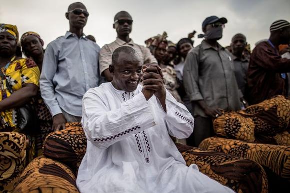 Adama Barrow, 51 ans, candidat de l'opposition unie, avant sa victoire surprise à la présidentielle du 1er décembre en Gambie.