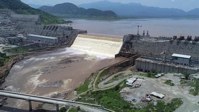 Grand barrage sur le Nil : l'Éthiopie lance la production d'électricité