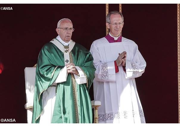 Le Pape annonce la cration de 17 nouveaux cardinaux