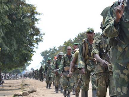 Des soldats des FARDC se retirent de Rutshuru au Nord-Kivu/ Photo Radio Okapi