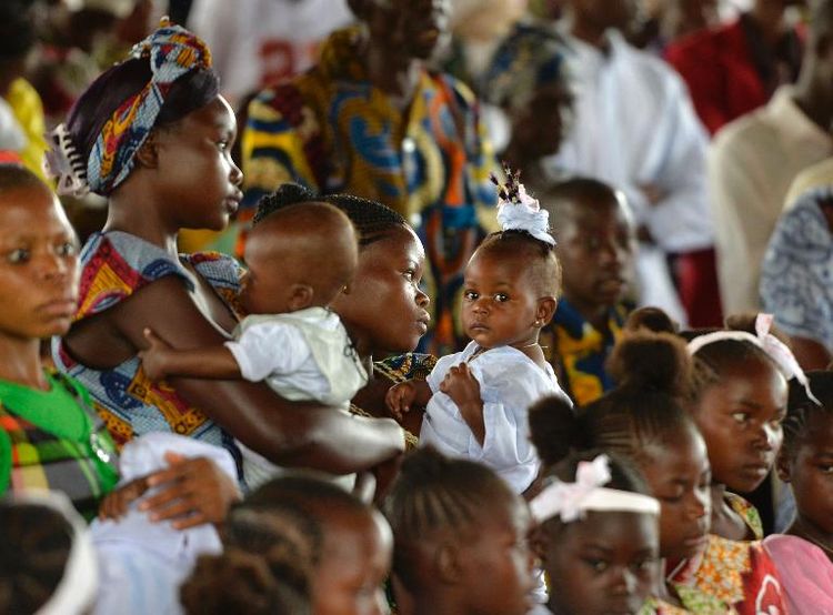Célébrations de 
Pâques à la cathédrale Saint-Joseph à Bambari, en Centrafrique le 20 avril 2014